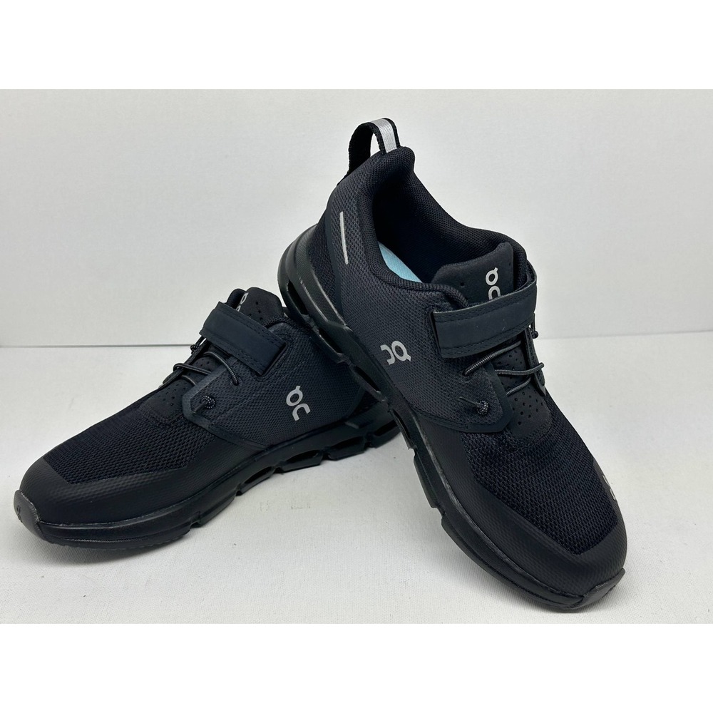 On Cloud Play Kids Running‎ Shoes All Black 3KD11430485 Size 2.5K US USK2.5 NEW